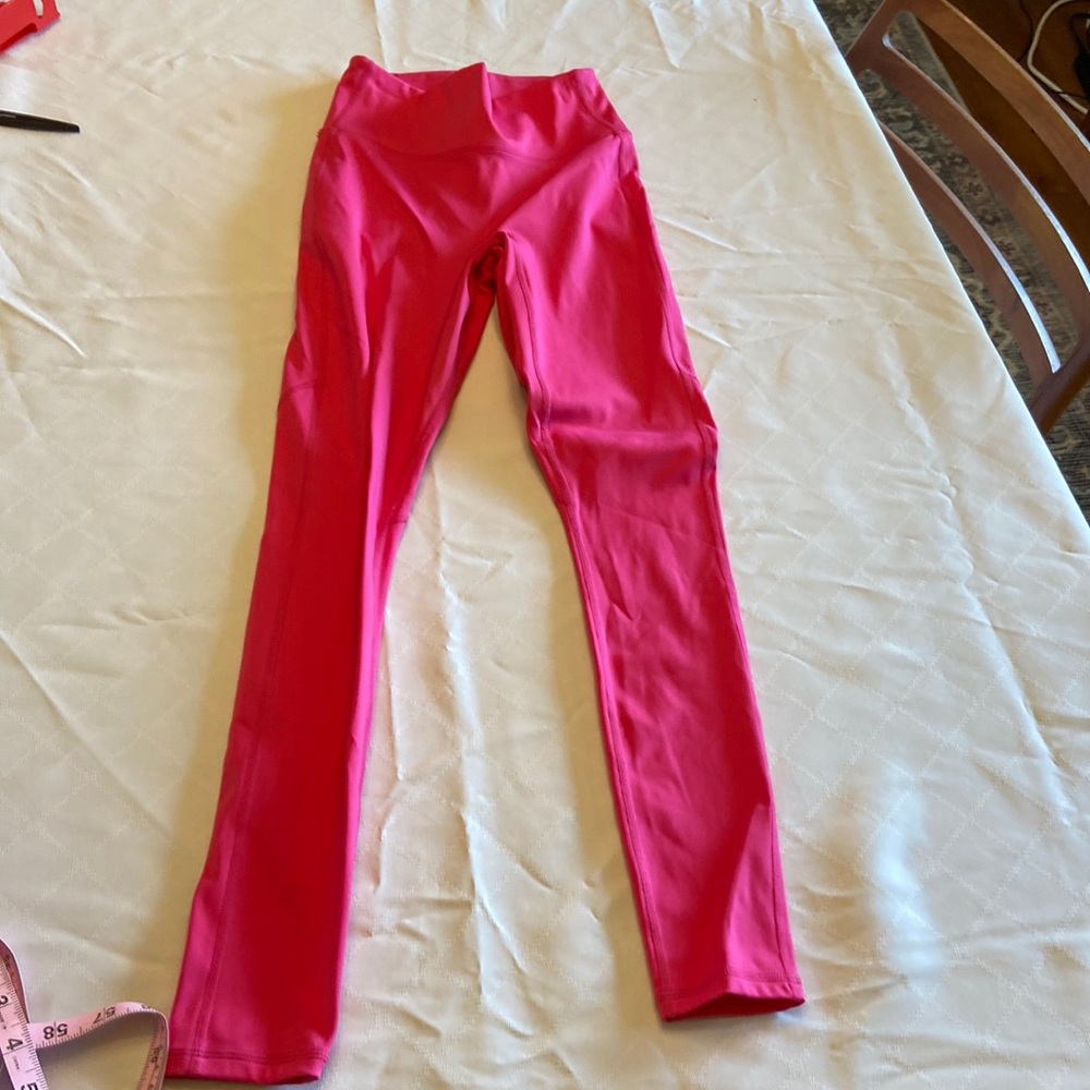 Fabletics XXS pink leggings 25 inseam